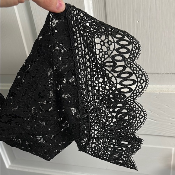 Johnny Was Starlet Lace Blouse Elegant Black Lace Top Camisole Small - Picture 2 of 7